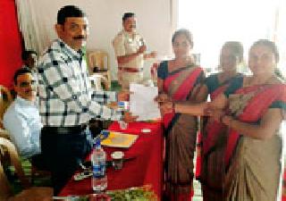 Haradona (Khurd) village Gadchandur Po.Stay Insert into | हरदोना (खुर्द) गाव गडचांदूर पो.स्टे. मध्ये समाविष्ट करा