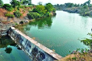 Farmers flourished in more than one thousand hectare area | एक हजार हेक्टरहून अधिक क्षेत्रावर फुलली शेती