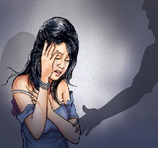 Finally, the crime of rape on the police constable | अखेर पोलीस कॉन्स्टेबलवर बलात्काराचा गुन्हा Finally, the crime of rape on the police constable | अखेर पोलीस कॉन्स्टेबलवर बलात्काराचा गुन्हा