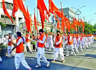 New Year's reception by receptions | स्वागतयात्रांद्वारे नववर्षाचे स्वागत