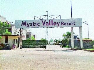 Mumbai's 'Bala', due to the broken Bachelor Party's Bing | मुंबईतील ‘बालां’मुळेच फुटले बॅचरल पार्टीचे बिंग