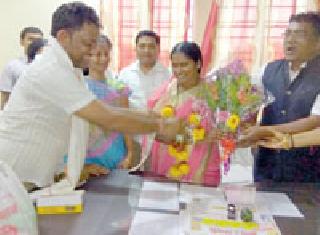 The candidate of the election, by casting a list, the candidate has been selected | आविसंने निवडला चिठ्ठी टाकून सभापतीचा उमेदवार The candidate of the election, by casting a list, the candidate has been selected | आविसंने निवडला चिठ्ठी टाकून सभापतीचा उमेदवार