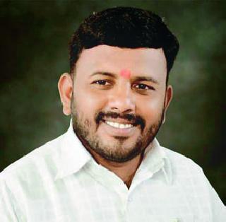 Mayor's husband shot dead in city corporation | नगराध्यक्षांच्या पतीचा नगरसेवकावर जीवघेणा हल्ला