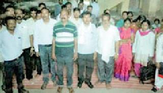 Gramsevak's Elgar against BDS | बीडीओंविरुद्ध ग्रामसेवकांचा एल्गार