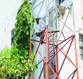 Increasing pressure on the government for debt waiver | कर्जमाफीसाठी सरकारवर वाढता दबाव Increasing pressure on the government for debt waiver | कर्जमाफीसाठी सरकारवर वाढता दबाव