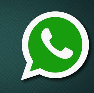 When the friends of the school meet Marathon when they meet Whatsapp. | शाळेतल्या मैत्रिणी व्हॉट्सअ‍ॅपवर भेटून मॅराथॉन पळतात तेव्हा..