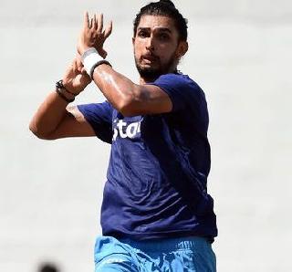 IPL - Finally, Ishant gets the buyer, will be playing this team | IPL - अखेर ईशांतला मिळाला खरेदीदार, या संघाकडून खेळणार IPL - Finally, Ishant gets the buyer, will be playing this team | IPL - अखेर ईशांतला मिळाला खरेदीदार, या संघाकडून खेळणार