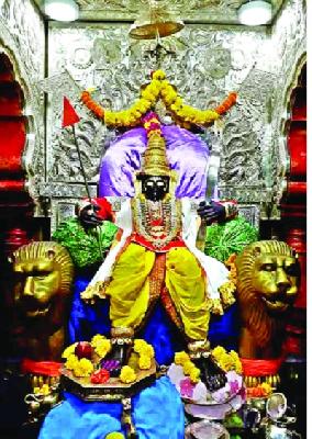 The food grains of 2.5 lakh devotees | अडीच लाख भाविकांचे अन्नछत्र