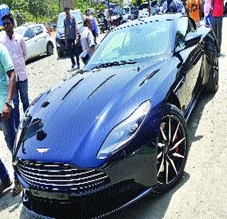 Vaith 2 crore 94 lakhs car | वसईत २ कोटी ९४ लाखांची गाडी Vaith 2 crore 94 lakhs car | वसईत २ कोटी ९४ लाखांची गाडी