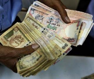 New mutation fund for closure | बंद झालेल्या जुन्या नोटा बदलण्याचा नवा फंडा New mutation fund for closure | बंद झालेल्या जुन्या नोटा बदलण्याचा नवा फंडा