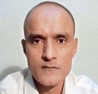 Pakistan gives death sentence to Kulbhushan Jadhav | पाकिस्ताननं कुलभूषण जाधवांना दिली फाशीची शिक्षा Pakistan gives death sentence to Kulbhushan Jadhav | पाकिस्ताननं कुलभूषण जाधवांना दिली फाशीची शिक्षा