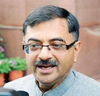 Demand for action against the young Vijay | तरुण विजय यांच्यावर कारवाईची मागणी Demand for action against the young Vijay | तरुण विजय यांच्यावर कारवाईची मागणी