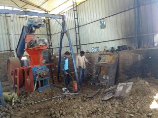 White coal factory fire! | व्हाईट कोल फॅक्टरीला आग!