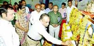 Ending communalism, if we want to form India | भारत उभा करावयाचा असेल तर जातीयवाद संपवा Ending communalism, if we want to form India | भारत उभा करावयाचा असेल तर जातीयवाद संपवा