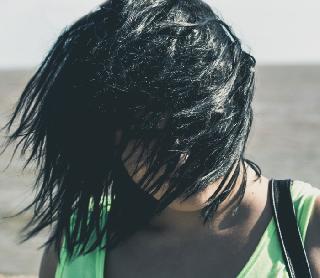 What does it do for the good hair? | चांगल्या केसांसाठी काय करता नव्हे काय खाता? What does it do for the good hair? | चांगल्या केसांसाठी काय करता नव्हे काय खाता?