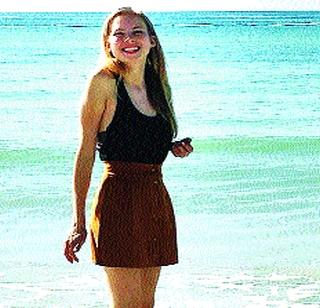 Beautiful model fighting cancer | कर्करोगाशी लढलेली सुंदर मॉडेल Beautiful model fighting cancer | कर्करोगाशी लढलेली सुंदर मॉडेल