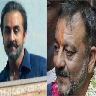 Ranbir Kapoor's debut, Sanjay Dutt Luke, recognizing it too difficult | रणबीर कपूरचा हुबेहूब संजय दत्त लूक, ओळखणंही कठीण Ranbir Kapoor's debut, Sanjay Dutt Luke, recognizing it too difficult | रणबीर कपूरचा हुबेहूब संजय दत्त लूक, ओळखणंही कठीण