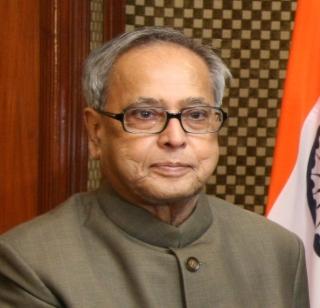 The President honored the 44 Padma awards with the Padma awards | राष्ट्रपतींच्या हस्ते पद्म पुरस्कारांनी 44 जणांचा सन्मान The President honored the 44 Padma awards with the Padma awards | राष्ट्रपतींच्या हस्ते पद्म पुरस्कारांनी 44 जणांचा सन्मान