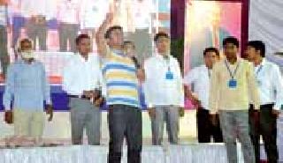 Jalna Kanhaiya Kumar: | जलवा कन्हय्याकुमारचा : Jalna Kanhaiya Kumar: | जलवा कन्हय्याकुमारचा :