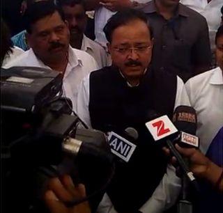 The sentence awarded to Kulbhushan Jadhav is unjustified - Subhash Bhamre | कुलभूषण जाधवांना सुनावलेली फाशीची शिक्षा अन्यायकारक - सुभाष भामरे