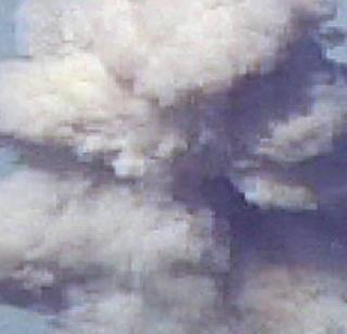 20 Indians die in US bomb blast? | अमेरिकेच्या बॉम्बहल्ल्यात 20 भारतीयांचा मृत्यू? 20 Indians die in US bomb blast? | अमेरिकेच्या बॉम्बहल्ल्यात 20 भारतीयांचा मृत्यू?
