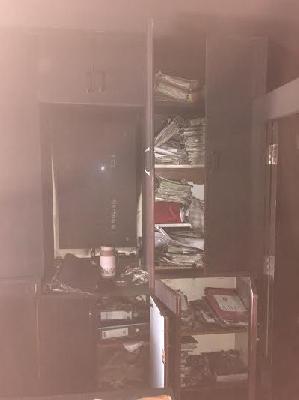 Fire in Ambika Urban Credit Society; Documents with documentation | अंबिका अर्बन पतसंस्थेत आग; कागदपत्रांसह साहित्य खाक