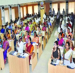 Think about the zoom increase | जि.प.च्या उत्पन्नवाढीसाठी विचार करा Think about the zoom increase | जि.प.च्या उत्पन्नवाढीसाठी विचार करा