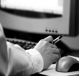 Lokmat Maharashtrian's of the Year: A Success Story of Star Treasures | लोकमत महाराष्ट्रीयन आॅफ द इयर : तारेवरच्या कसरतींची यशस्वी कहाणी Lokmat Maharashtrian's of the Year: A Success Story of Star Treasures | लोकमत महाराष्ट्रीयन आॅफ द इयर : तारेवरच्या कसरतींची यशस्वी कहाणी