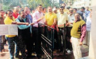 Mayaachi Shindori receives one thousand people from the corners of Maya | मायेच्या कोपऱ्यातून एक हजारांवर गरजूंना मिळाली ‘मायेची शिदोरी’ Mayaachi Shindori receives one thousand people from the corners of Maya | मायेच्या कोपऱ्यातून एक हजारांवर गरजूंना मिळाली ‘मायेची शिदोरी’