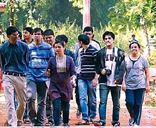 Can live with values-principles? | मूल्यं-तत्त्वं यांच्यासह जगता येतं? Can live with values-principles? | मूल्यं-तत्त्वं यांच्यासह जगता येतं?