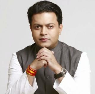 Congress bastions collapse, for the first time in 65 years, Latur Manpreet BJP "Zero to Hero" | काँग्रेसचा बालेकिल्ला कोसळला, 65 वर्षांत प्रथमच लातूर मनपात BJP "झिरो टु हिरो Congress bastions collapse, for the first time in 65 years, Latur Manpreet BJP "Zero to Hero" | काँग्रेसचा बालेकिल्ला कोसळला, 65 वर्षांत प्रथमच लातूर मनपात BJP "झिरो टु हिरो