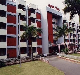 MLA's residence matter, intervention by the Women's Commission | आमदार निवास प्रकरणाची सरकार, महिला आयोगाकडून दखल MLA's residence matter, intervention by the Women's Commission | आमदार निवास प्रकरणाची सरकार, महिला आयोगाकडून दखल