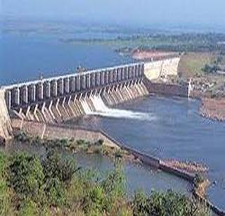 Only 16.86 percent water stock in Dhule district projects | धुळे जिल्ह्यातील प्रकल्पांमध्ये केवळ 16.86 टक्के जलसाठा Only 16.86 percent water stock in Dhule district projects | धुळे जिल्ह्यातील प्रकल्पांमध्ये केवळ 16.86 टक्के जलसाठा