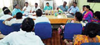 Forgive the loan on the corporation | पालिकेवरील कर्ज माफ करा Forgive the loan on the corporation | पालिकेवरील कर्ज माफ करा
