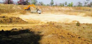 Lokbiradari Lake: | लोकबिरादरीचा तलाव : Lokbiradari Lake: | लोकबिरादरीचा तलाव :