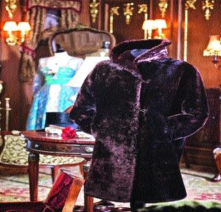 The price of the fur quota is 2.32 million dollars | फरच्या कोटाची किंमत २.३२ लाख डॉलर्स The price of the fur quota is 2.32 million dollars | फरच्या कोटाची किंमत २.३२ लाख डॉलर्स