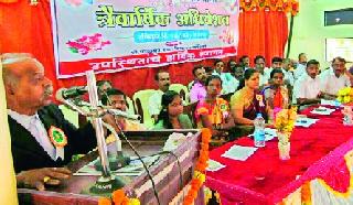 The teachers have the right to education policy | शैक्षणिक धोरणाचा अधिकार शिक्षकांना हवा The teachers have the right to education policy | शैक्षणिक धोरणाचा अधिकार शिक्षकांना हवा