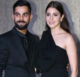 Virat, you do not want to take a beard! Anushka's loving advice | विराट तू अजिबात दाढी काढायची नाही! अनुष्काचा प्रेमळ सल्ला Virat, you do not want to take a beard! Anushka's loving advice | विराट तू अजिबात दाढी काढायची नाही! अनुष्काचा प्रेमळ सल्ला
