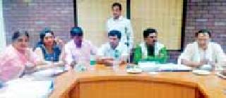 Provide irrigation facilities to all farmers | सर्व शेतकऱ्यांना सिंचन सुविधा द्या