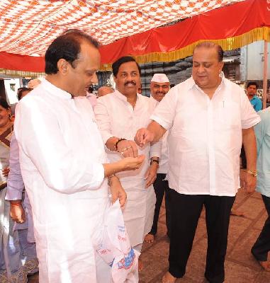 The advice of both the Congress leaders to stay together during the struggle yatra | संघर्ष यात्रेत दोन्ही काँग्रेस नेत्यांना एकत्र राहण्याचा सल्ला The advice of both the Congress leaders to stay together during the struggle yatra | संघर्ष यात्रेत दोन्ही काँग्रेस नेत्यांना एकत्र राहण्याचा सल्ला