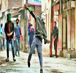 What is happening from India's Kashmir Valley? | काश्मीर खोरे भारताच्या हातून निसटत चालले आहे काय? What is happening from India's Kashmir Valley? | काश्मीर खोरे भारताच्या हातून निसटत चालले आहे काय?