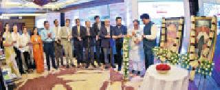 While inaugurating the event's lamp lighting | कार्यक्रमाचे दीपप्रज्वलनाने उद्घाटन करताना While inaugurating the event's lamp lighting | कार्यक्रमाचे दीपप्रज्वलनाने उद्घाटन करताना