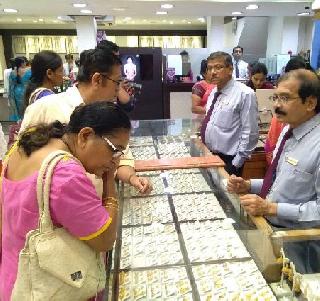 ... so gold should be purchased for the Aashtiya Tritiya | ...म्हणून अक्षय्य तृतीयेला खरेदी करावे सोने ... so gold should be purchased for the Aashtiya Tritiya | ...म्हणून अक्षय्य तृतीयेला खरेदी करावे सोने