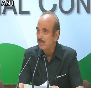 Robert Vadra charges political accusation - Congress | रॉबर्ट वाड्रावरील आरोप राजकीय आकसापोटी - काँग्रेस Robert Vadra charges political accusation - Congress | रॉबर्ट वाड्रावरील आरोप राजकीय आकसापोटी - काँग्रेस