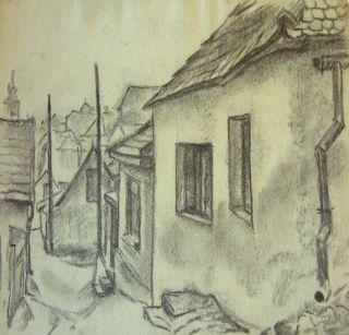 Due to old buildings, it is dangerous | धुळ्य़ात जुन्या इमारती ठरताय धोकादायक Due to old buildings, it is dangerous | धुळ्य़ात जुन्या इमारती ठरताय धोकादायक