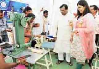 Loans to women savings groups at zero rates | महिला बचत गटांना शून्य दराने कर्ज Loans to women savings groups at zero rates | महिला बचत गटांना शून्य दराने कर्ज