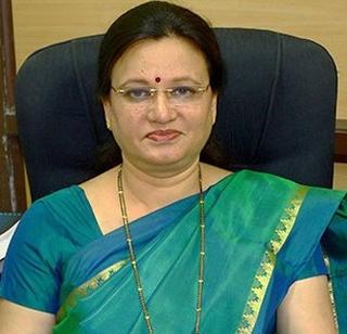 Brahmins bring children to foreign countries due to reservation! | आरक्षणामुळे ब्राह्मण मुलांचा परदेशाकडे ओढा! Brahmins bring children to foreign countries due to reservation! | आरक्षणामुळे ब्राह्मण मुलांचा परदेशाकडे ओढा!