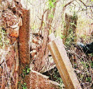 The final element of the gateway calculation | प्रवेशद्वार मोजतंय अखेरच्या घटका The final element of the gateway calculation | प्रवेशद्वार मोजतंय अखेरच्या घटका