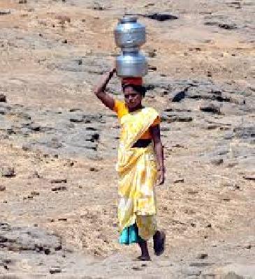 Threats of the villagers on 'Jiriyan'! | ग्रामस्थांची तहान ‘झिऱ्यां’वर!