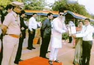 Smart Village Award for Jambhal Gram Panchayat | जांभळी ग्रामपंचायतीला स्मार्ट ग्राम पुरस्कार Smart Village Award for Jambhal Gram Panchayat | जांभळी ग्रामपंचायतीला स्मार्ट ग्राम पुरस्कार